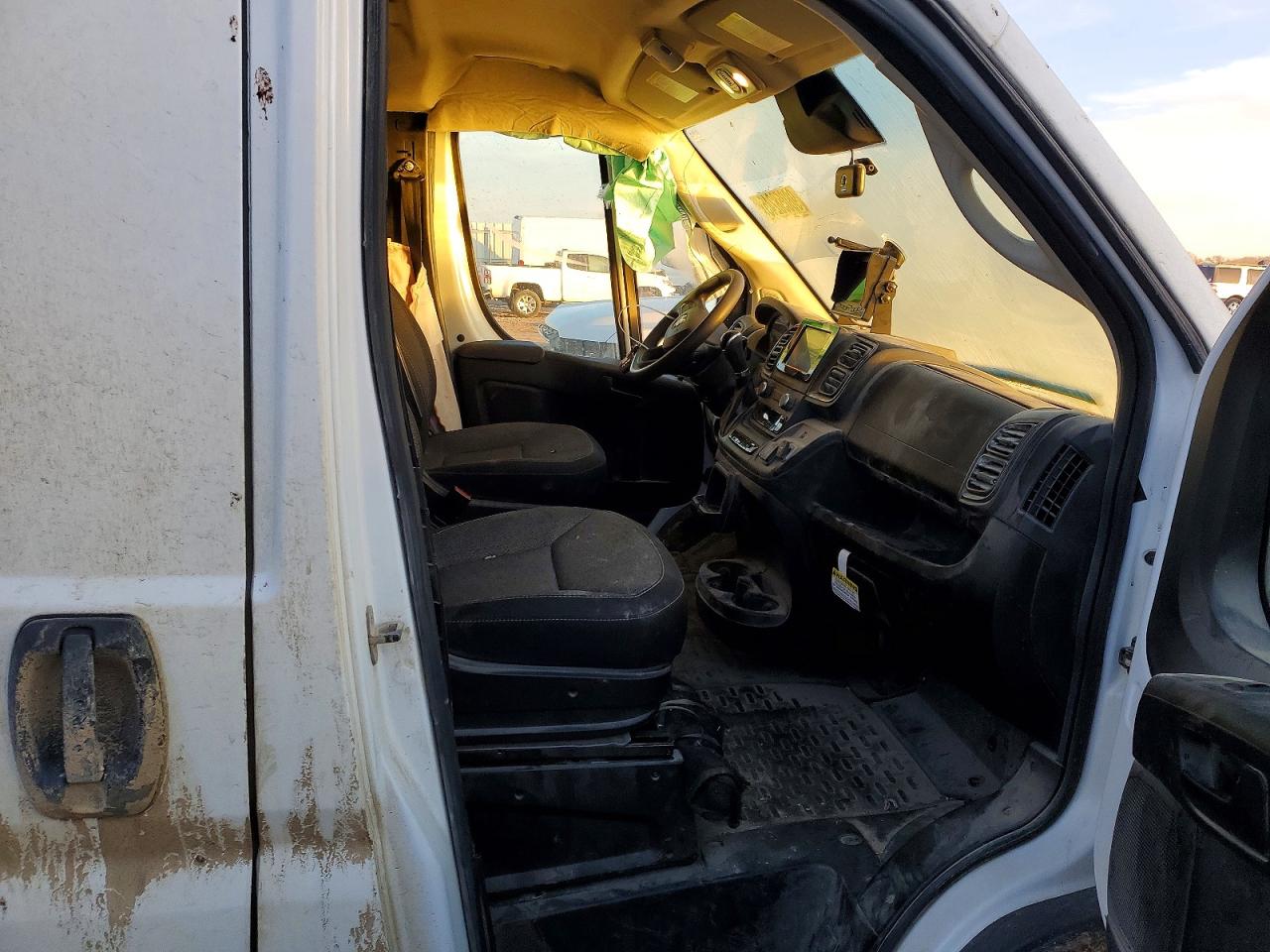 2023 RAM PROMASTER 3500 DELIVERY VAN photo 11