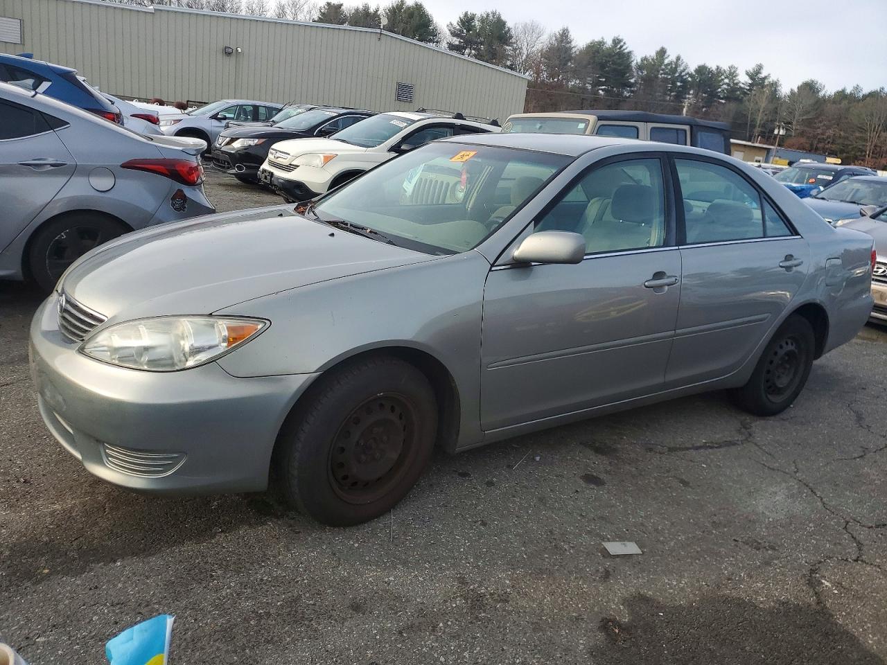 2005 TOYOTA CAMRY