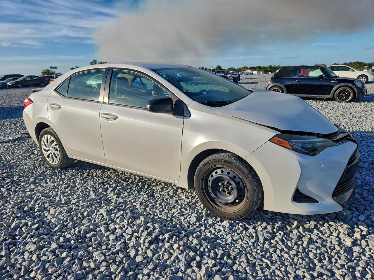 2017 TOYOTA COROLLA LE photo 7