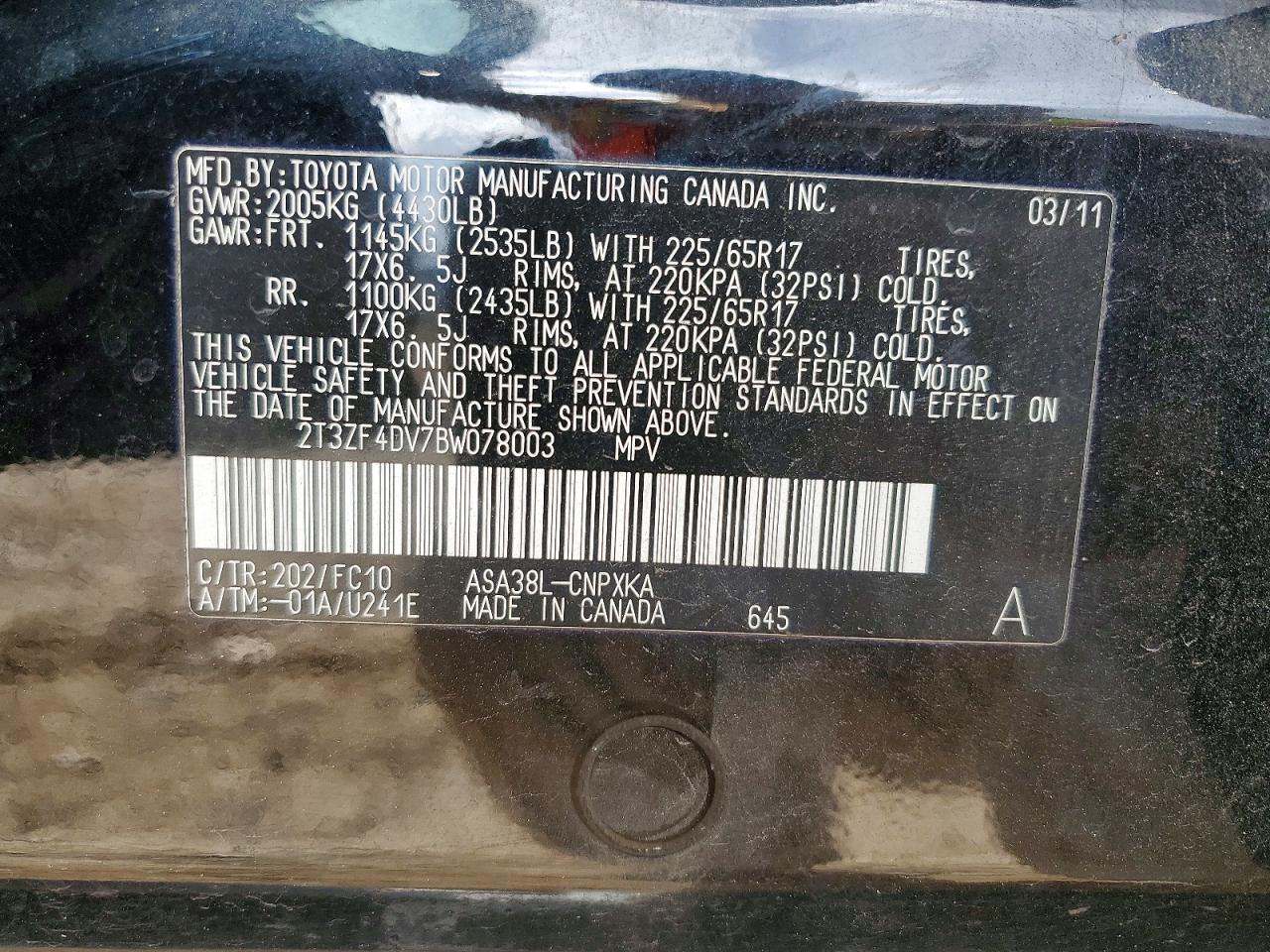 2011 TOYOTA RAV4 photo 25