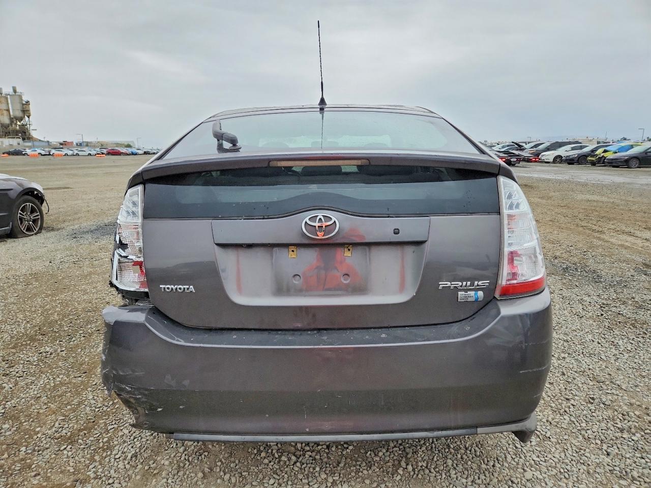 2009 TOYOTA PRIUS photo 6