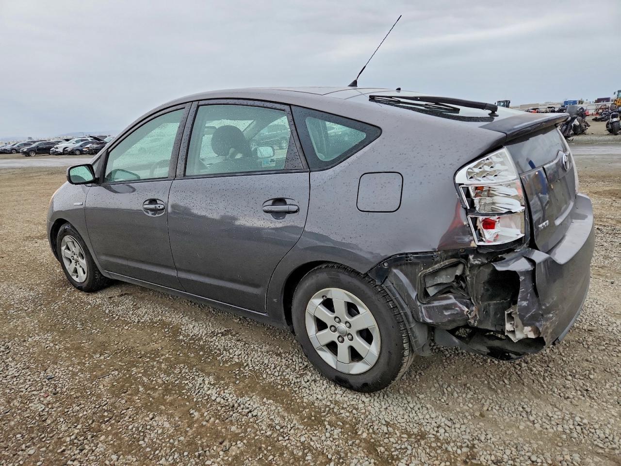 2009 TOYOTA PRIUS photo 2