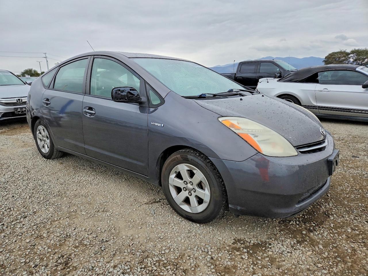2009 TOYOTA PRIUS photo 4