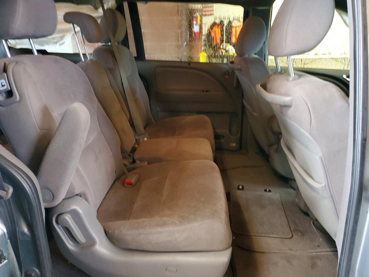 2010 HONDA ODYSSEY EX photo 11