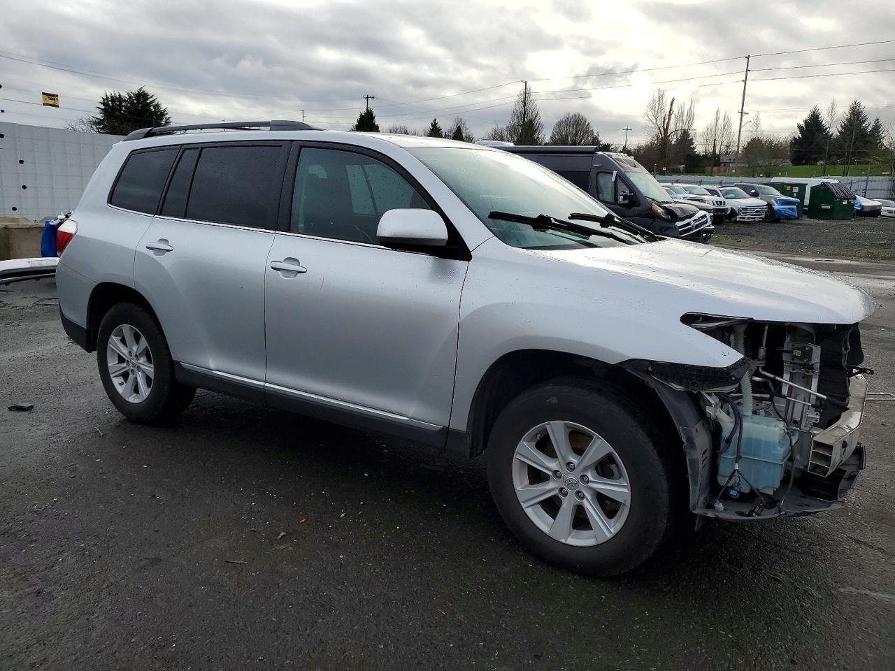 2012 TOYOTA HIGHLANDER BASE photo 4
