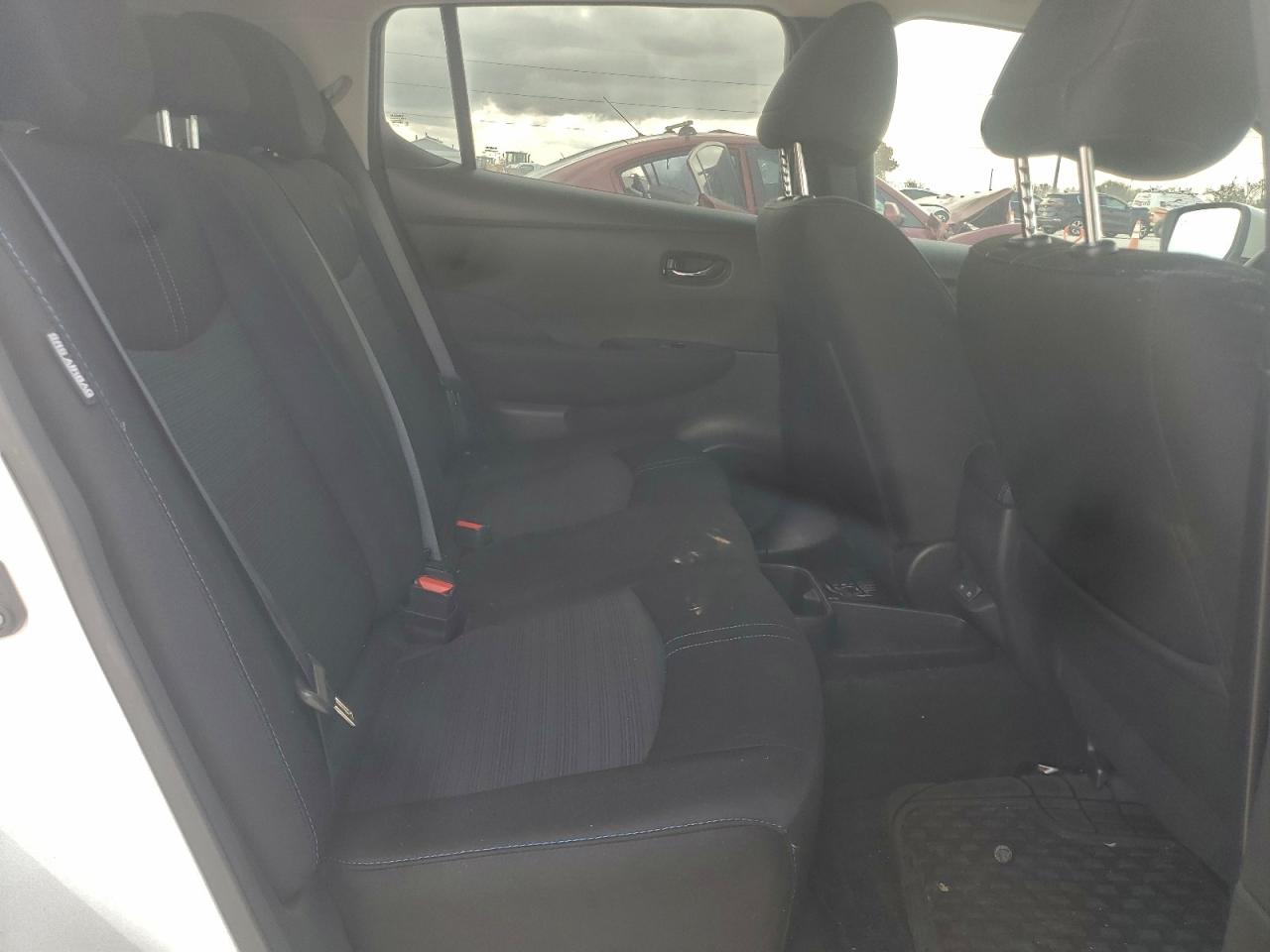 2023 NISSAN LEAF SV PLUS photo 10