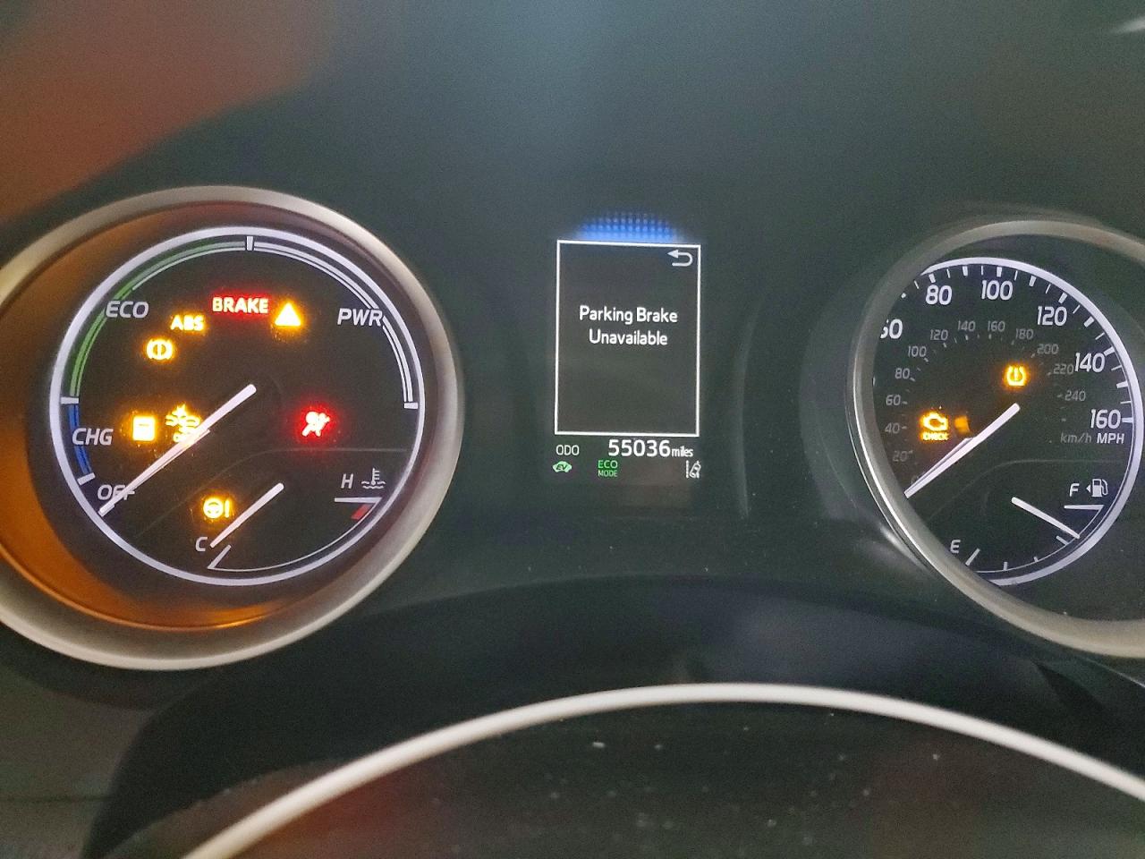2021 TOYOTA CAMRY LE photo 17