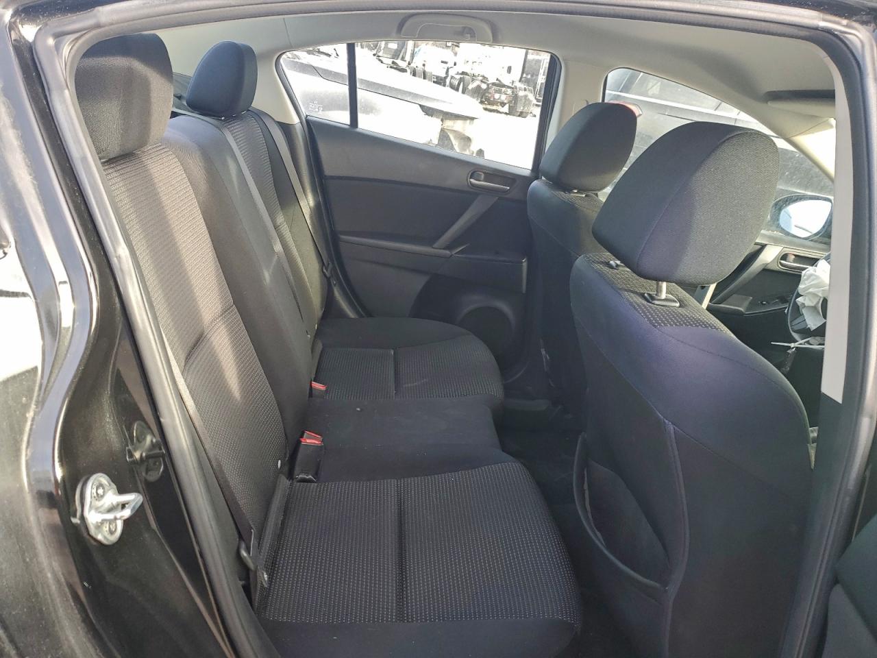 2013 MAZDA 3 I photo 10