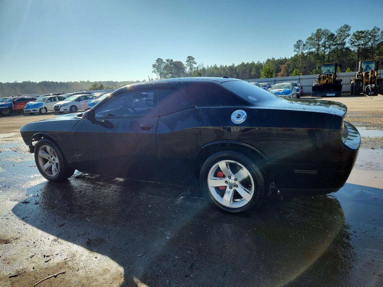 2012 DODGE CHALLENGER SXT photo 2