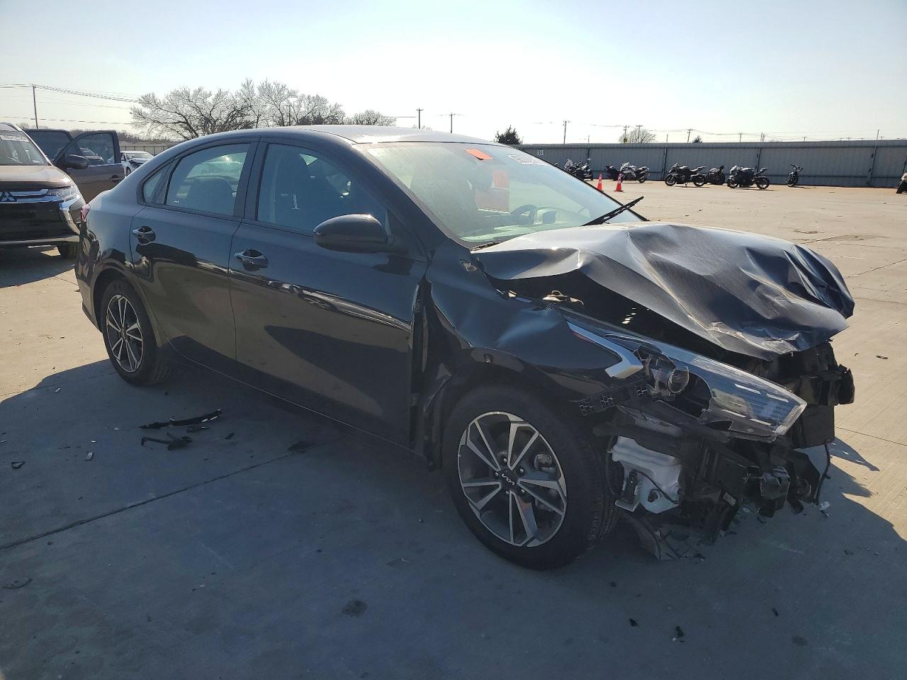 2023 KIA FORTE LX photo 10