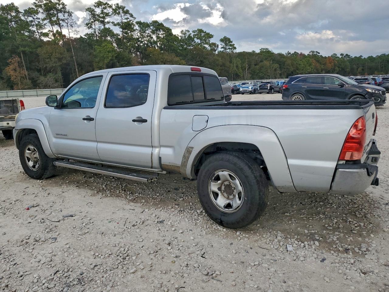 2006 TOYOTA TACOMA V6 photo 2