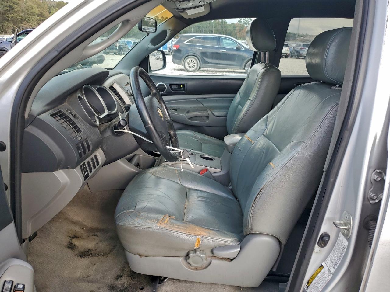 2006 TOYOTA TACOMA V6 photo 7