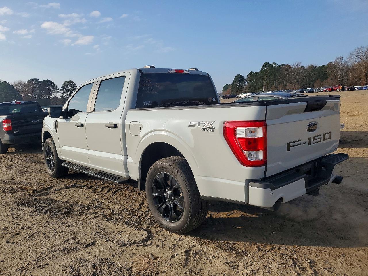 2023 FORD F150 SUPERCREW photo 2