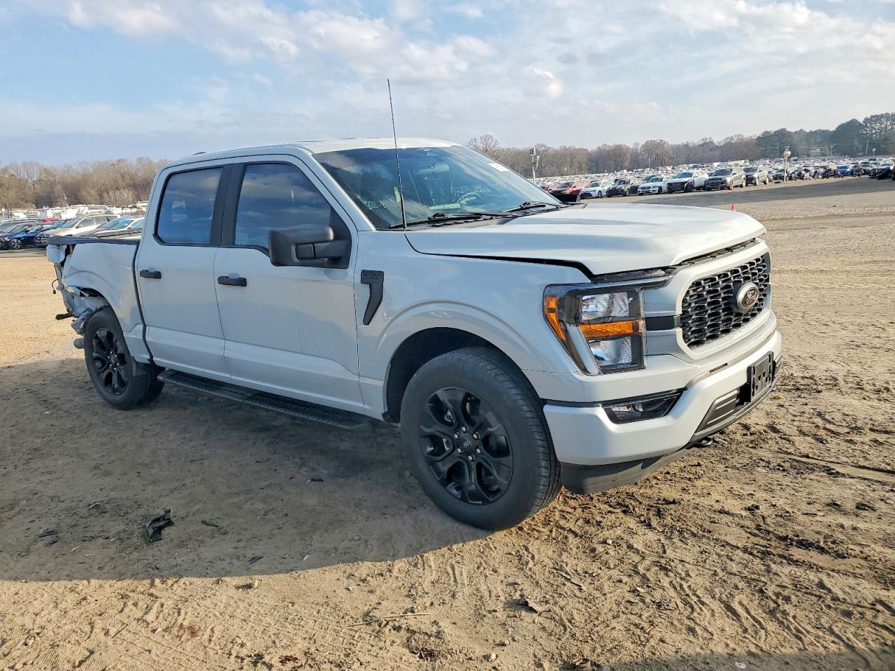 2023 FORD F150 SUPERCREW photo 4