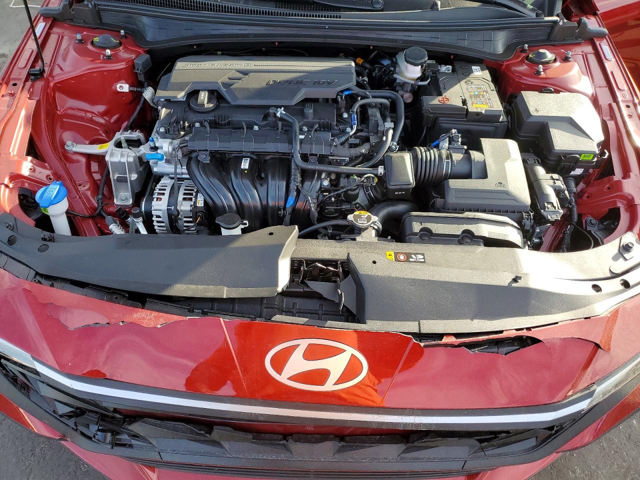 2025 HYUNDAI ELANTRA SEL SPORT photo 11