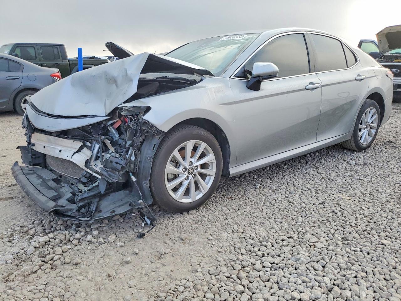 2024 TOYOTA CAMRY