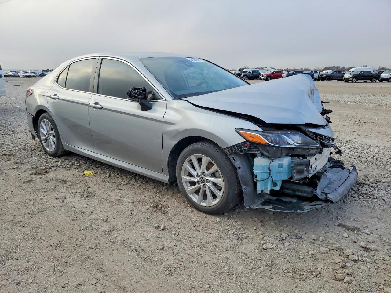 2024 TOYOTA CAMRY LE photo 4