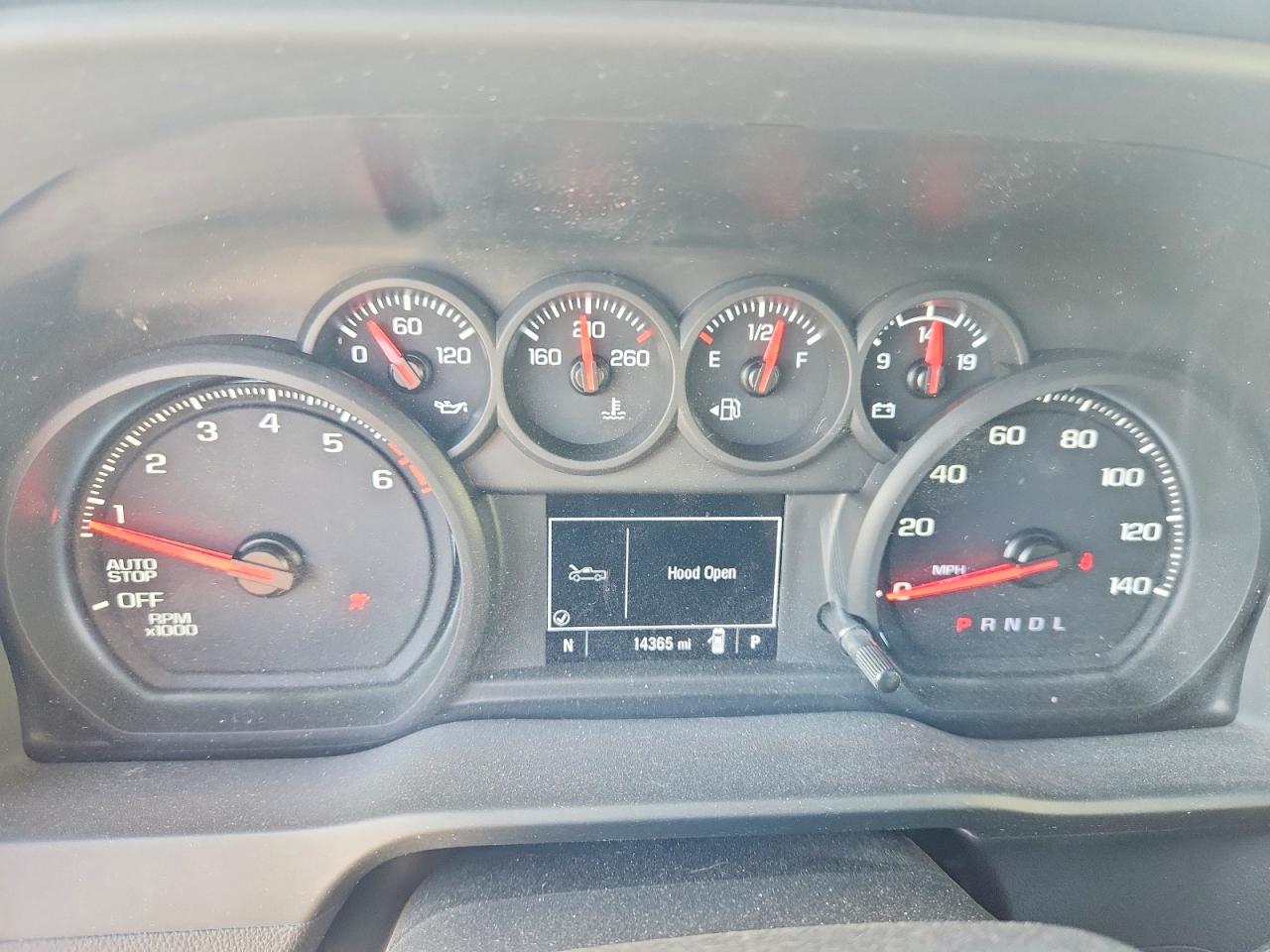2024 CHEVROLET SILVERADO C1500 photo 9