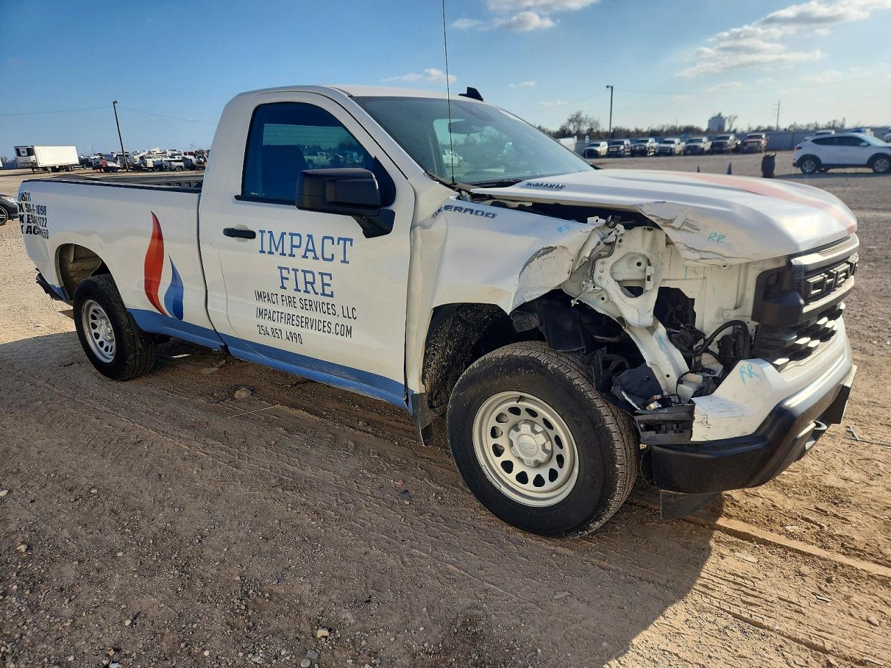2024 CHEVROLET SILVERADO C1500 photo 4
