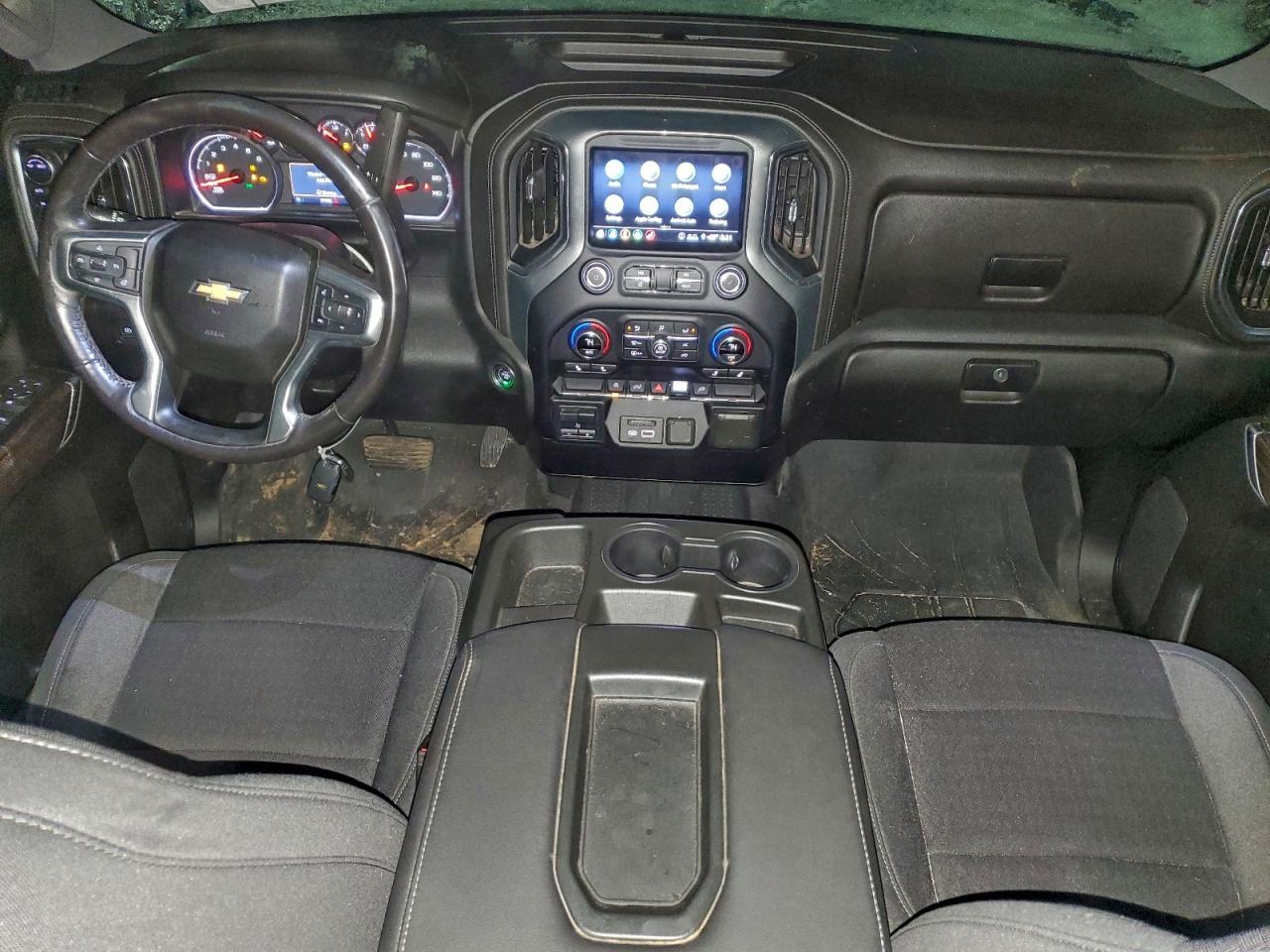 2020 CHEVROLET SILVERADO K1500 LT photo 8