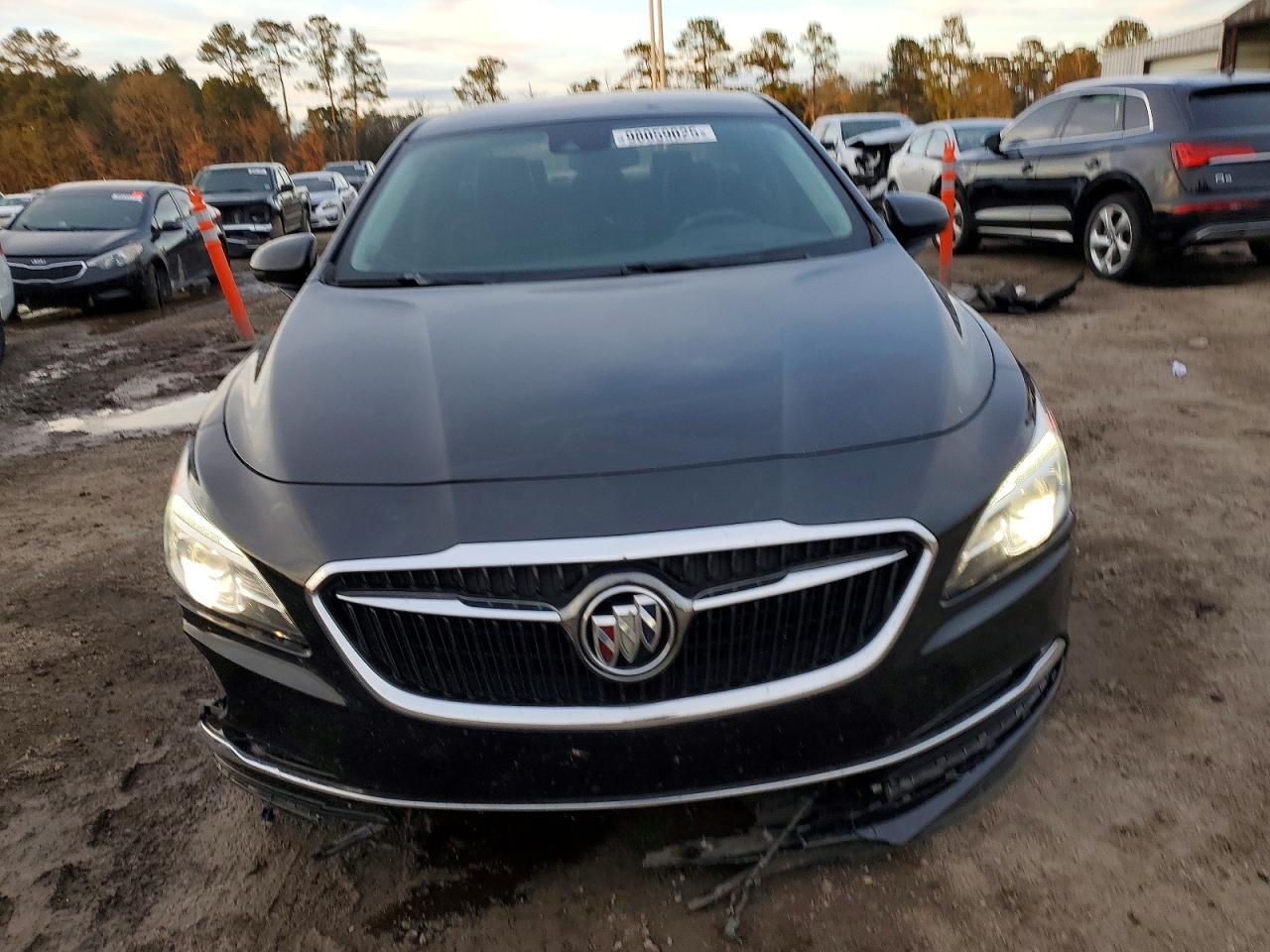 2017 BUICK LACROSSE PREMIUM photo 5