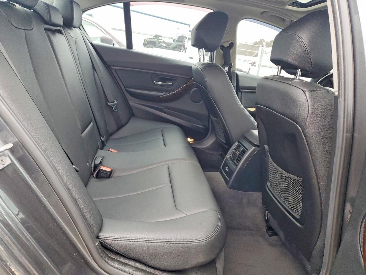 2016 BMW 320 XI photo 10