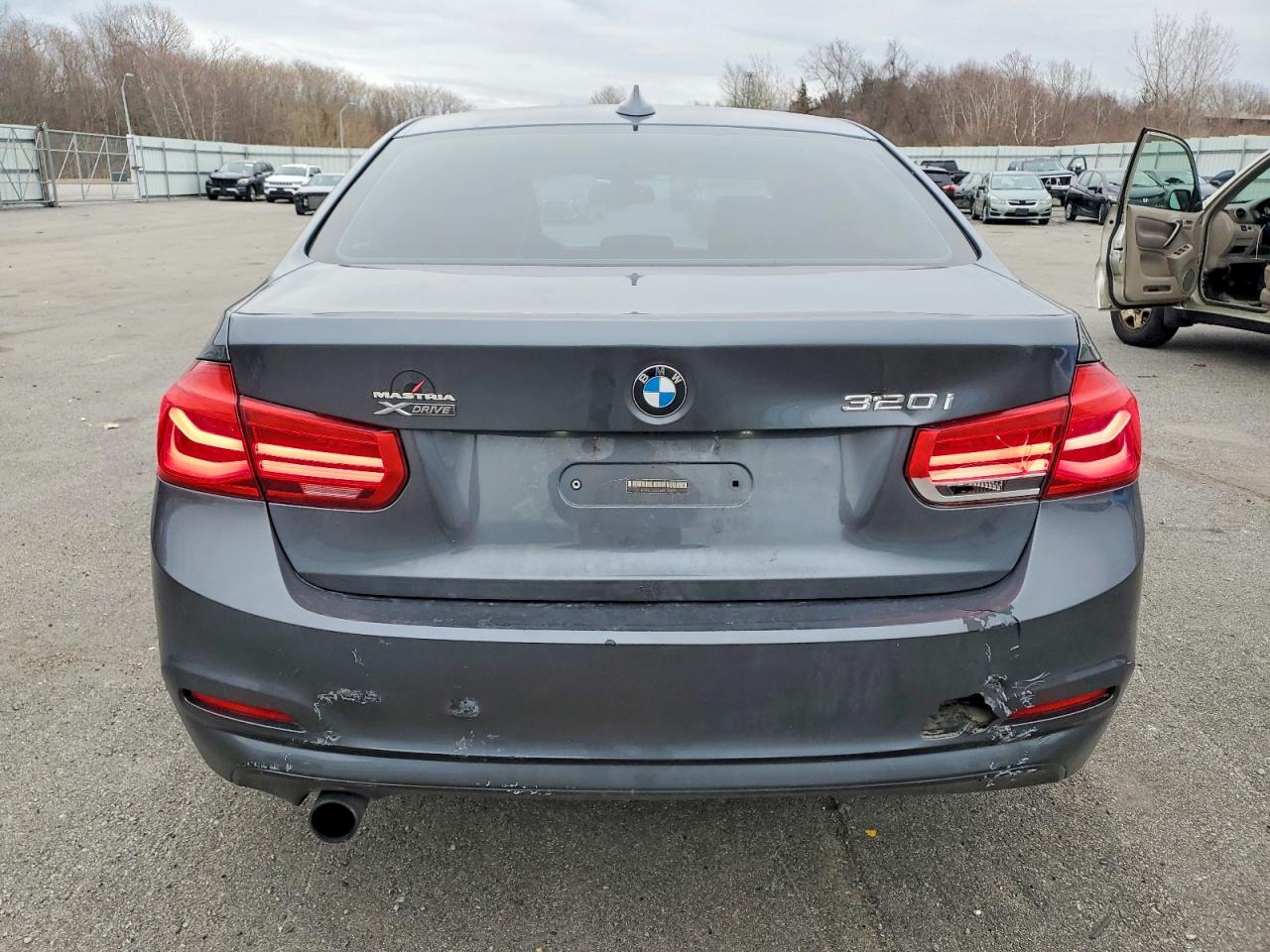 2016 BMW 320 XI photo 6