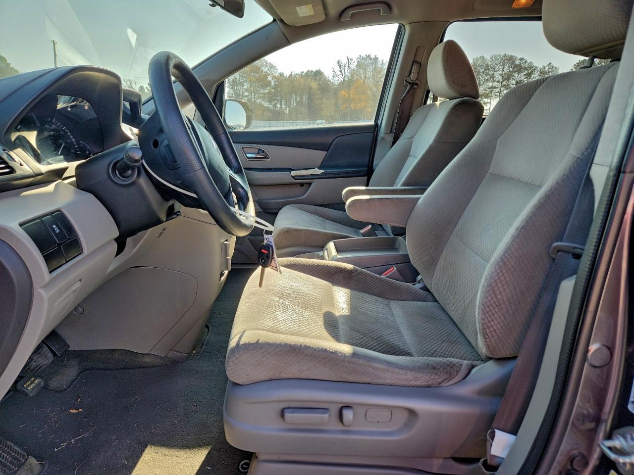 2014 HONDA ODYSSEY LX photo 7