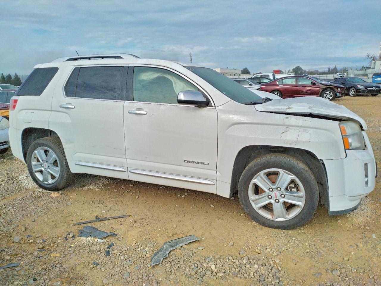 2013 GMC TERRAIN DENALI photo 4
