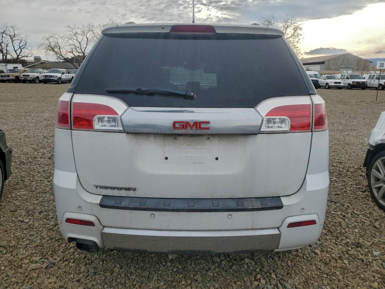 2013 GMC TERRAIN DENALI photo 6