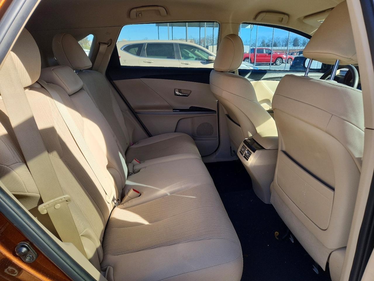 2011 TOYOTA VENZA photo 10