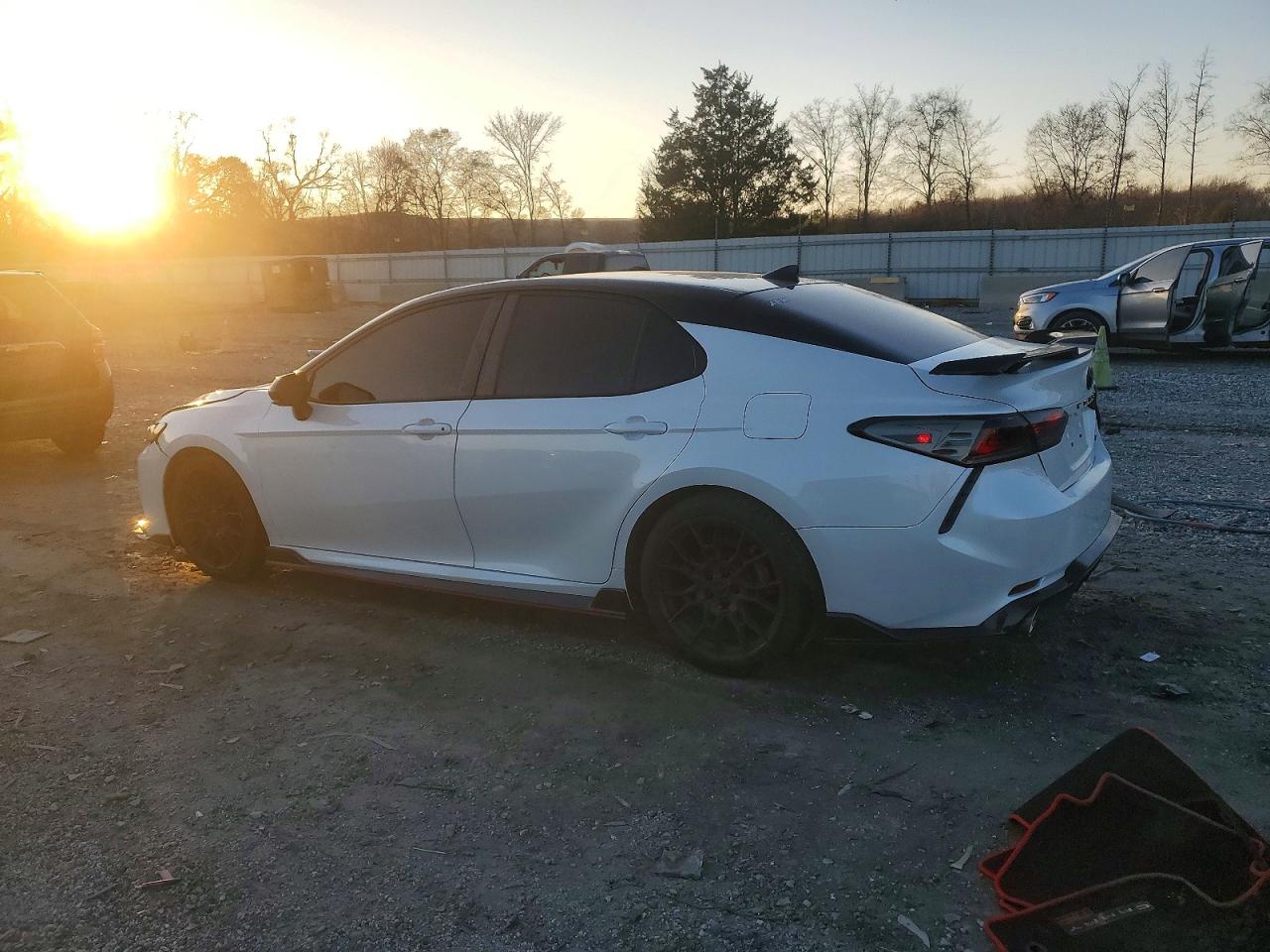 2020 TOYOTA CAMRY TRD photo 2