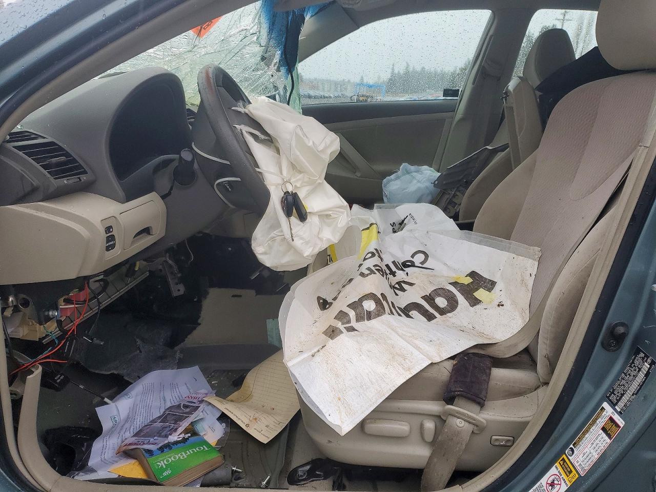2010 TOYOTA CAMRY BASE photo 7