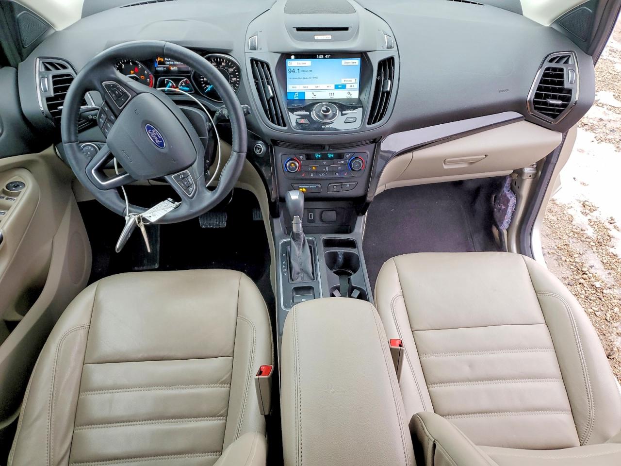 2017 FORD ESCAPE TITANIUM photo 8