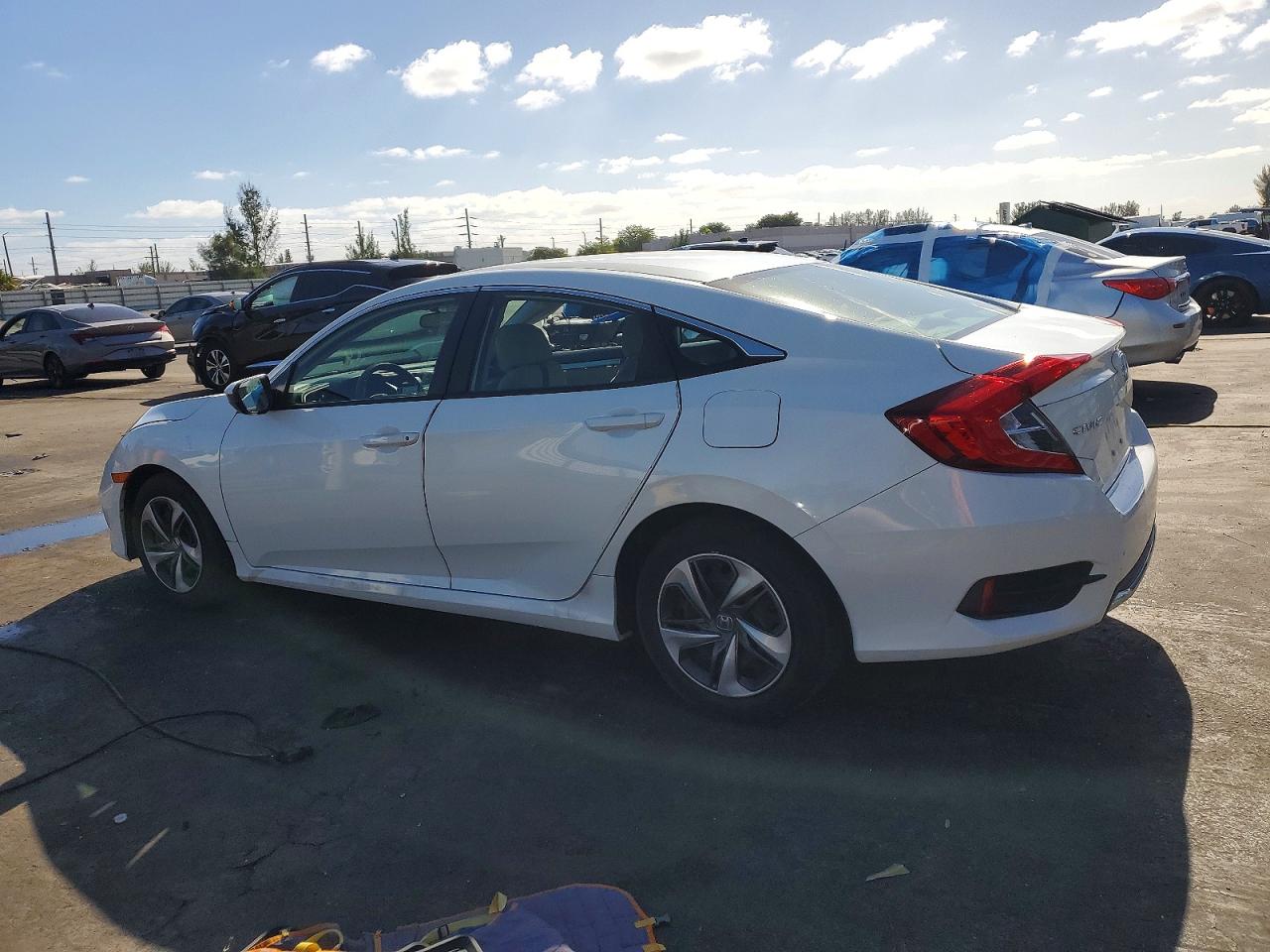 2020 HONDA CIVIC LX photo 3