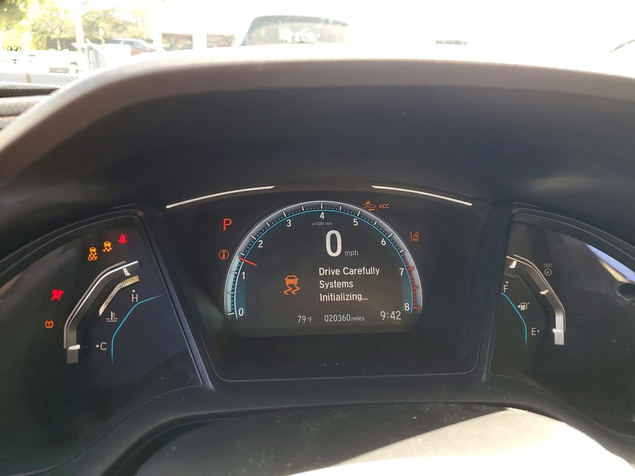 2020 HONDA CIVIC LX photo 17