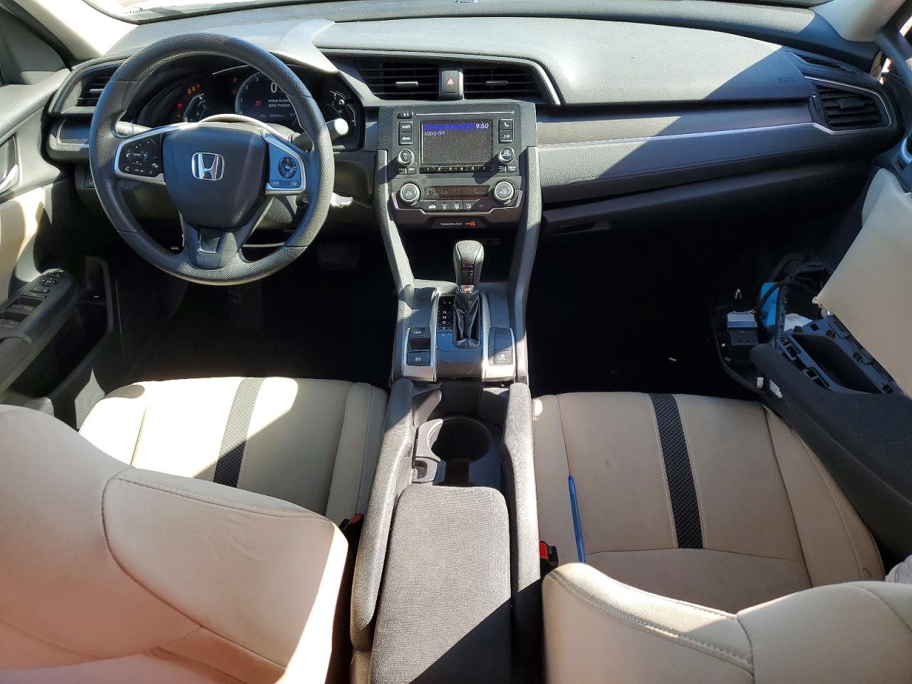 2020 HONDA CIVIC LX photo 15