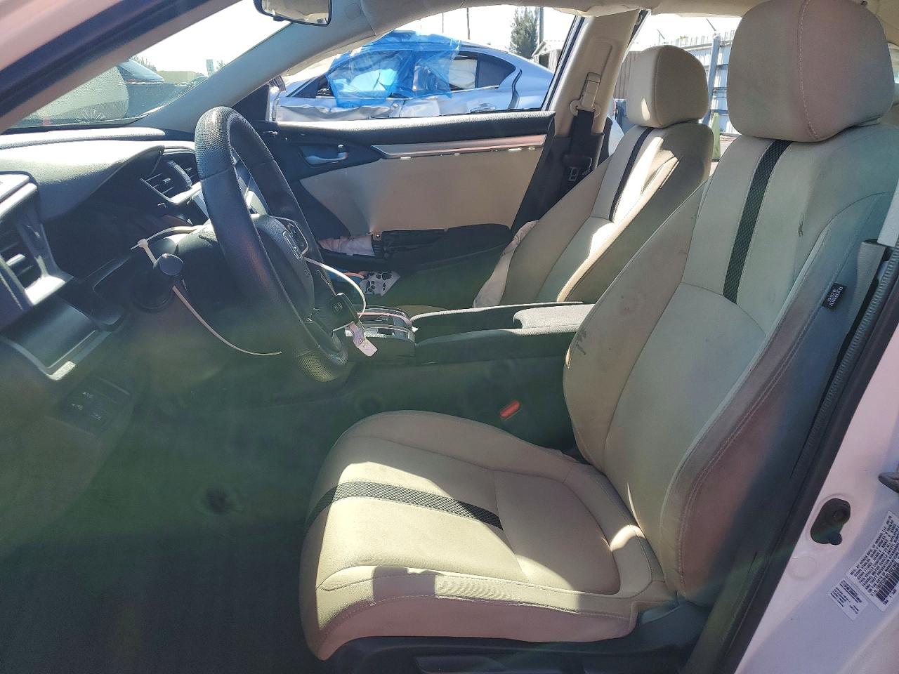 2020 HONDA CIVIC LX photo 13