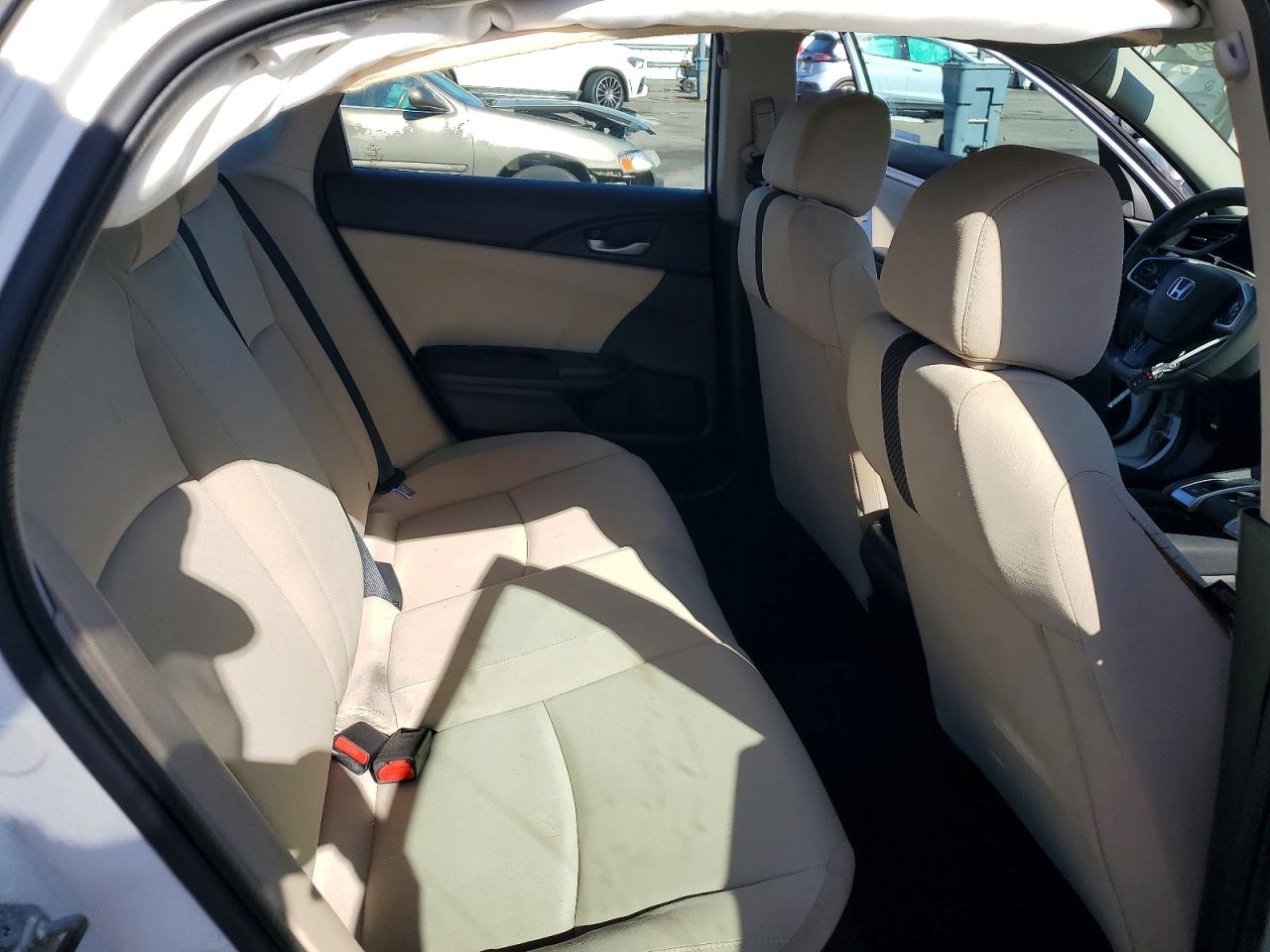 2020 HONDA CIVIC LX photo 19
