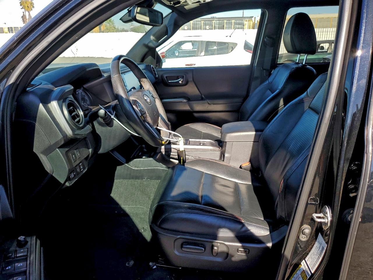 2021 TOYOTA TACOMA DOUBLE CAB photo 7