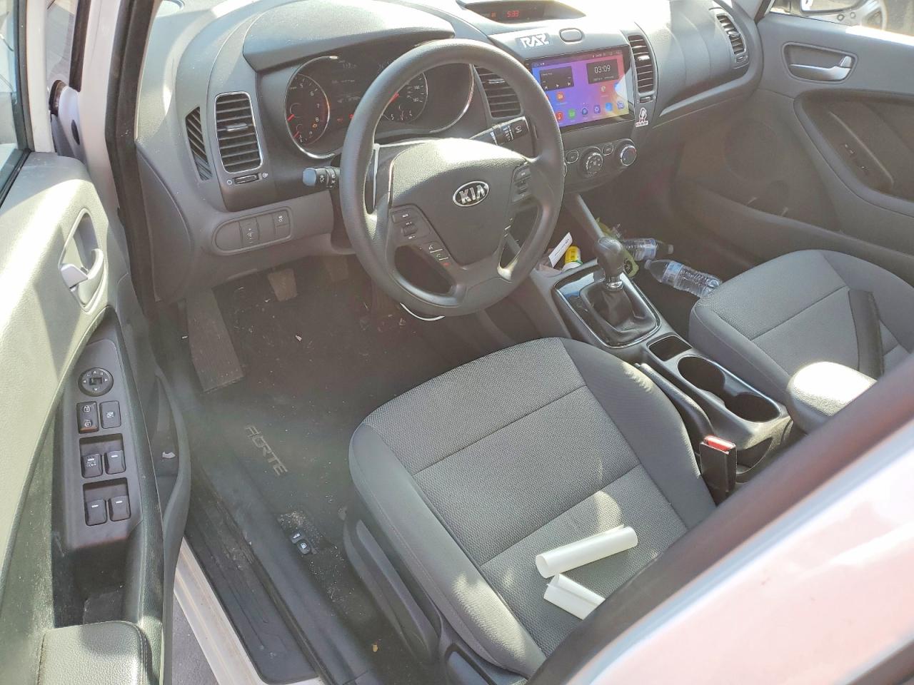 2018 KIA FORTE LX photo 8