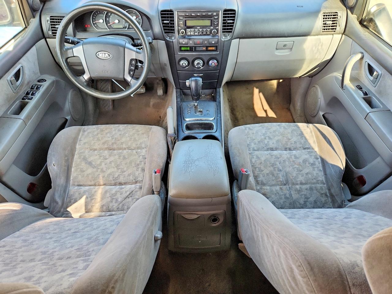 2007 KIA SORENTO BASE photo 8