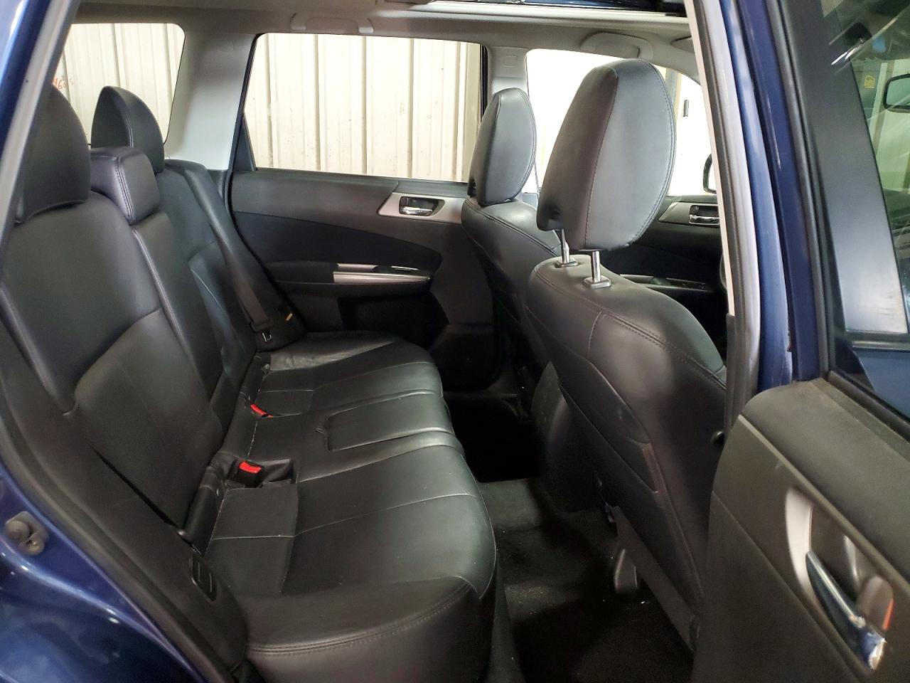 2011 SUBARU FORESTER LIMITED photo 11