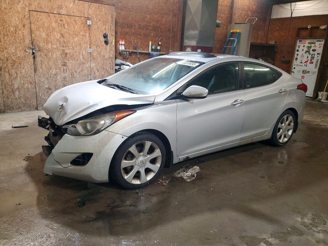 2013 HYUNDAI ELANTRA