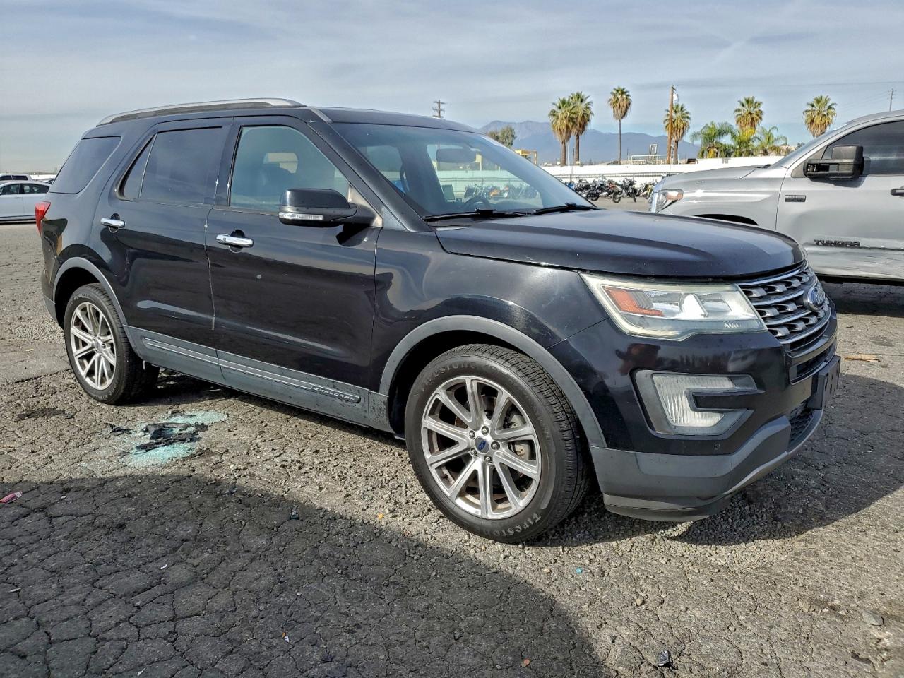 2017 FORD EXPLORER LIMITED photo 4