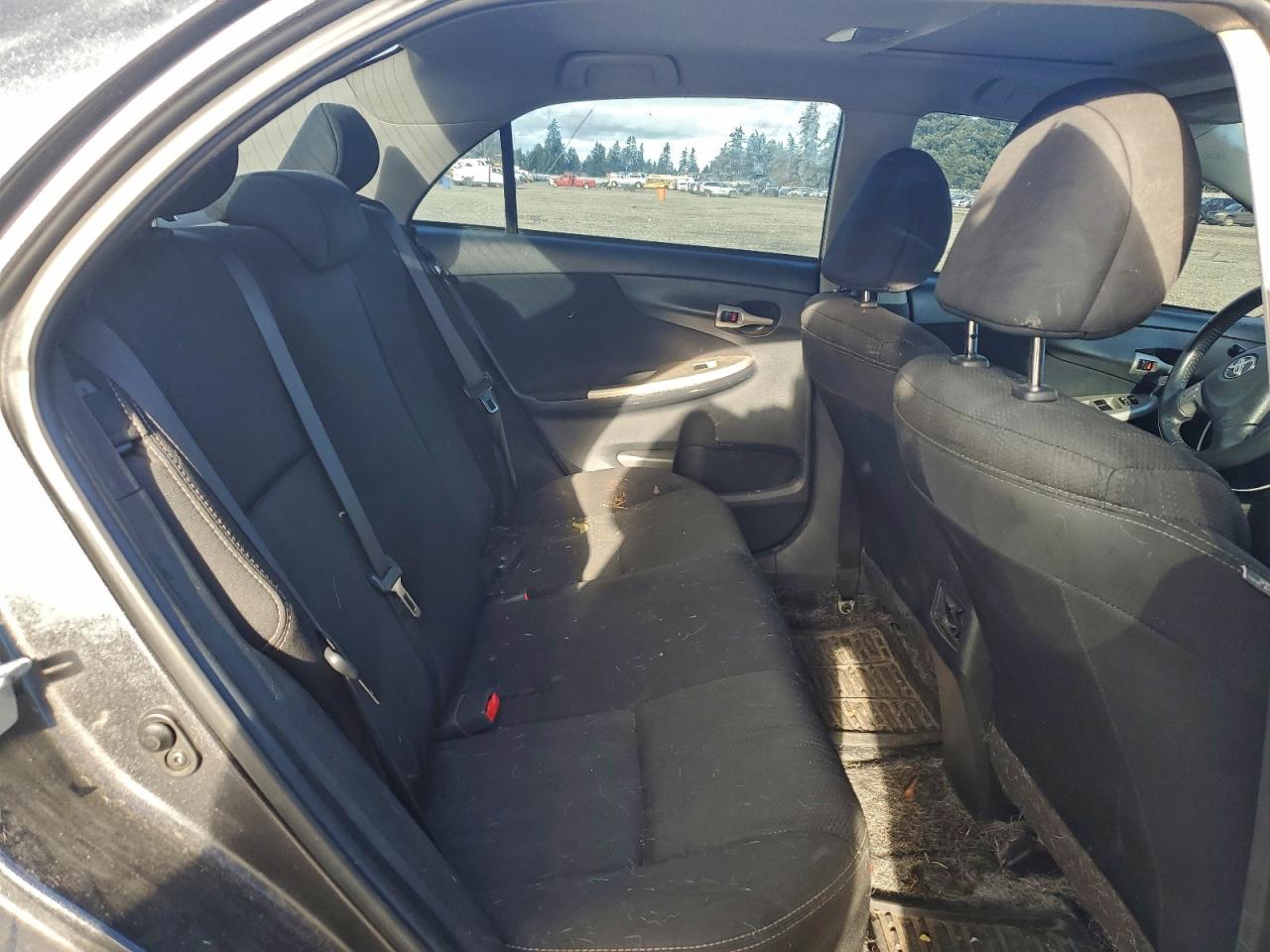 2013 TOYOTA COROLLA BASE photo 10