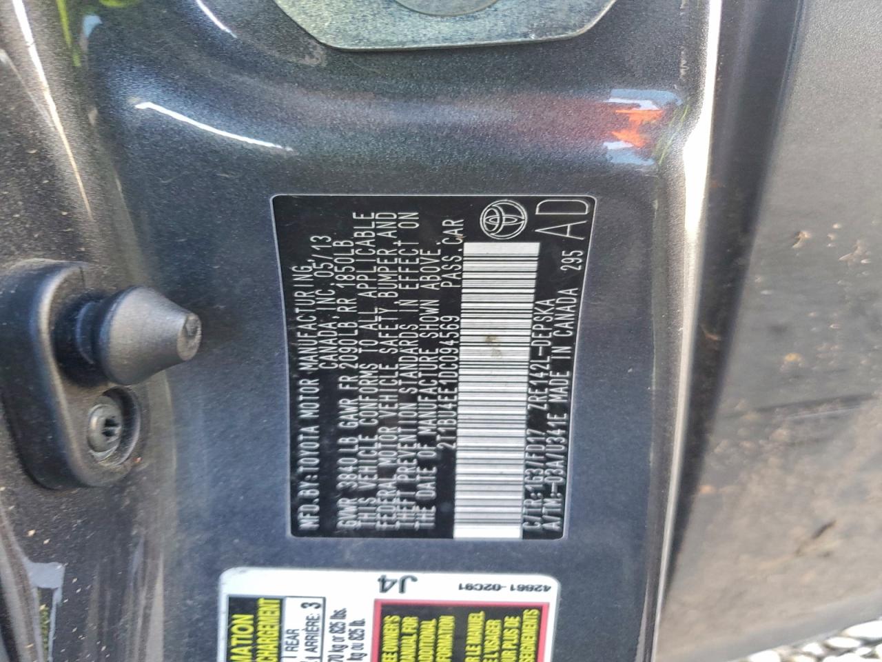 2013 TOYOTA COROLLA BASE photo 13