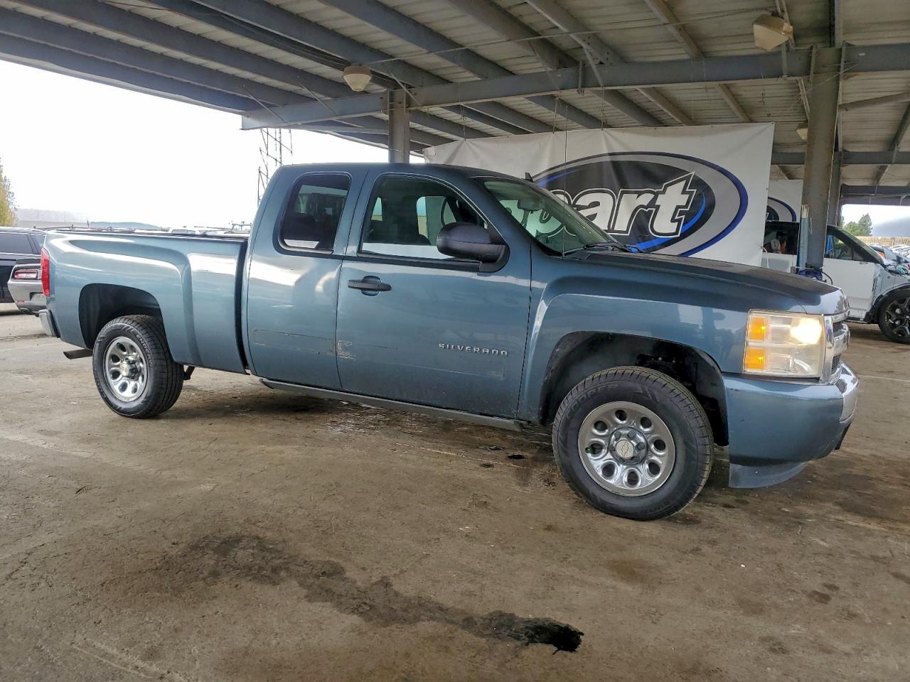 2009 CHEVROLET SILVERADO C1500 photo 4