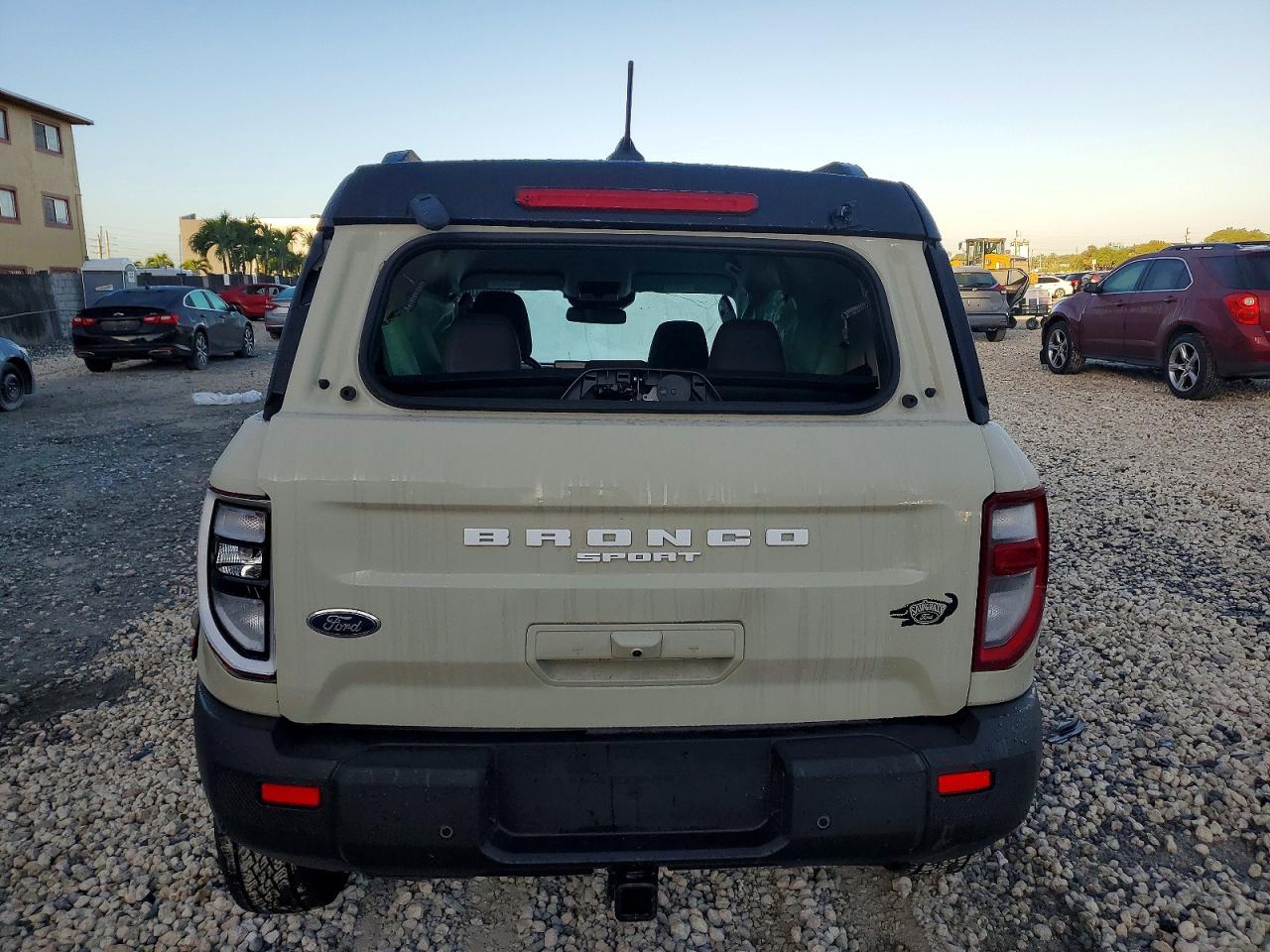 2025 FORD BRONCO SPORT BADLANDS photo 6