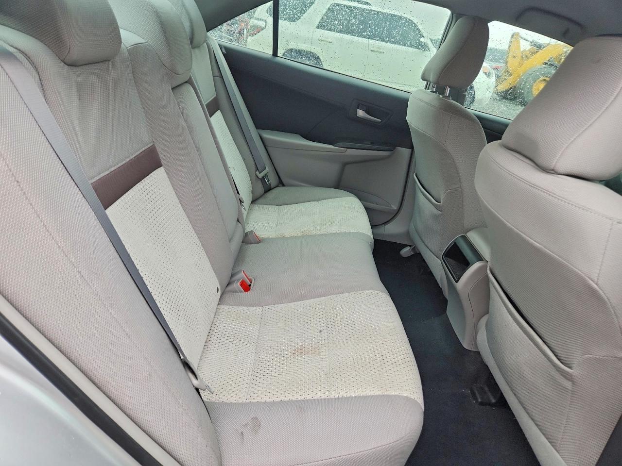 2013 TOYOTA CAMRY L photo 19